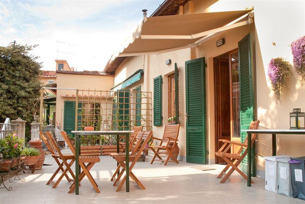 Borgo Largo 51 Acomodação com café da manhã Pisa Exterior foto